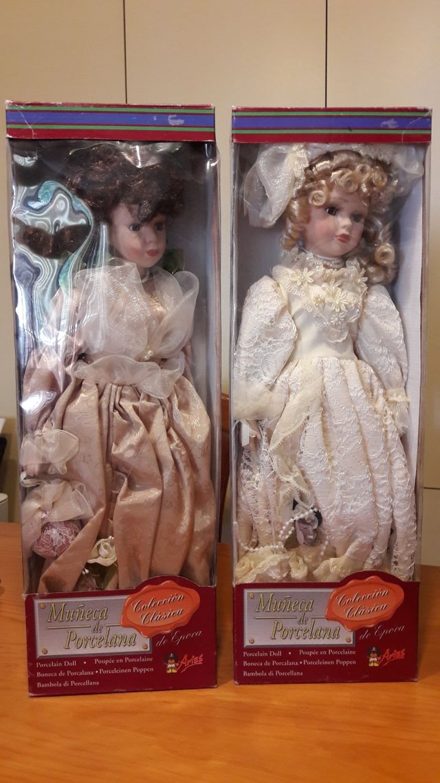Muñecas de porcelana