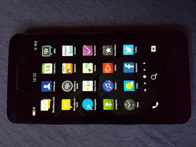 Black Berry  z10