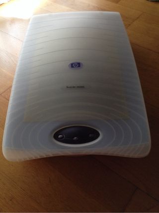 Escaner HP, ScanJet 3400C en perfecto estado. de segunda mano por 10 EUR en  Barcelona en WALLAPOP