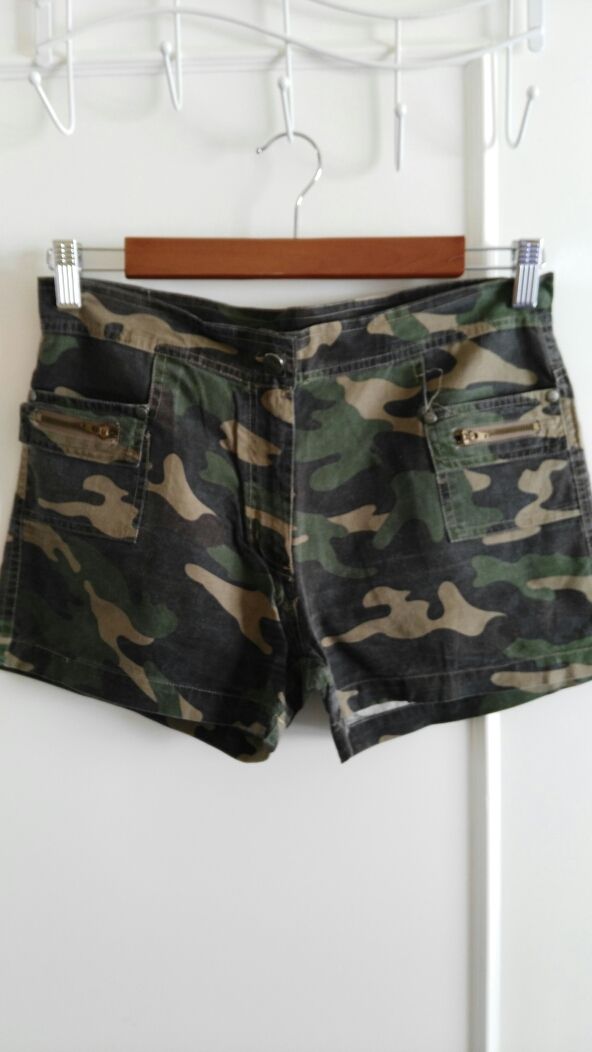 Short camuflaje