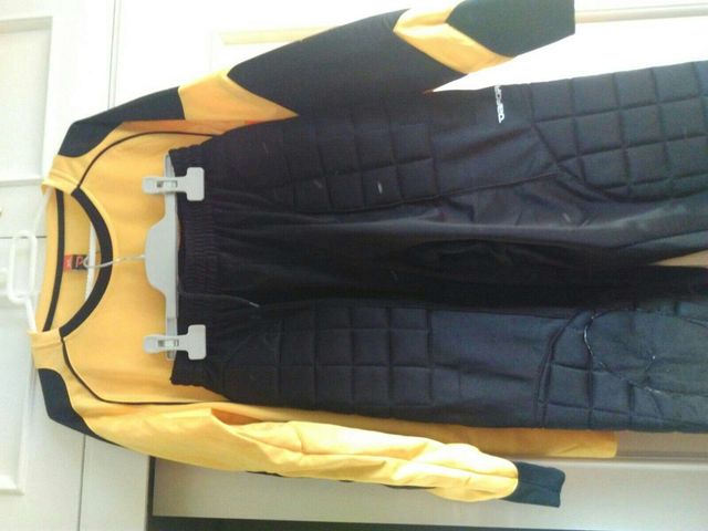 Ropa de portero. Calidad. Regalo pantalón.