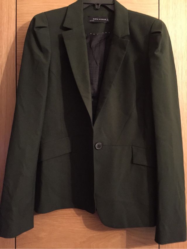 Americana verde zara sin usar