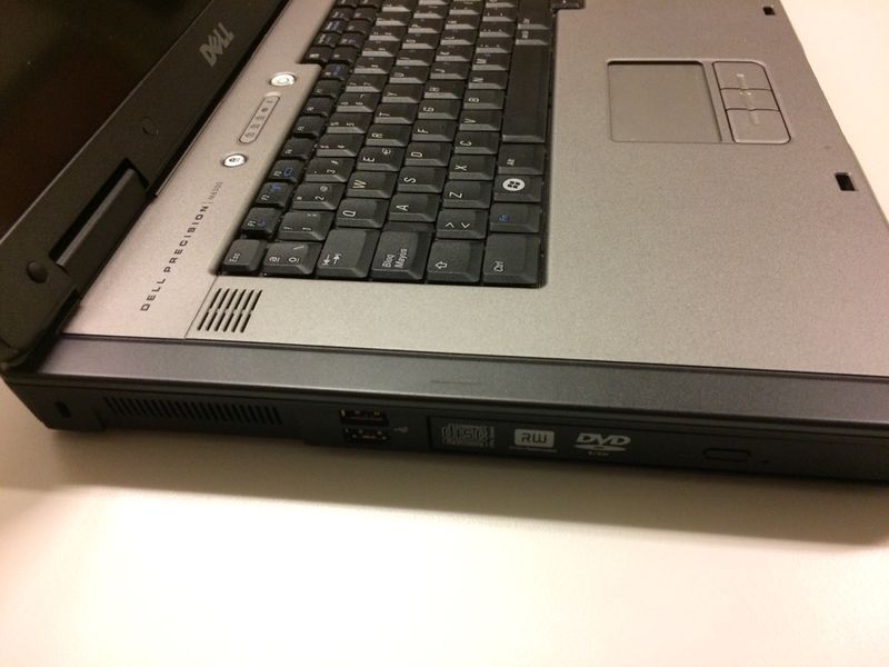 DELL precision M6300 17" con problema en gráfica afbeelding 3