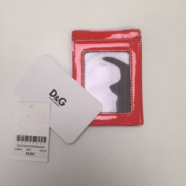Tarjetero D&G original en piel de charol