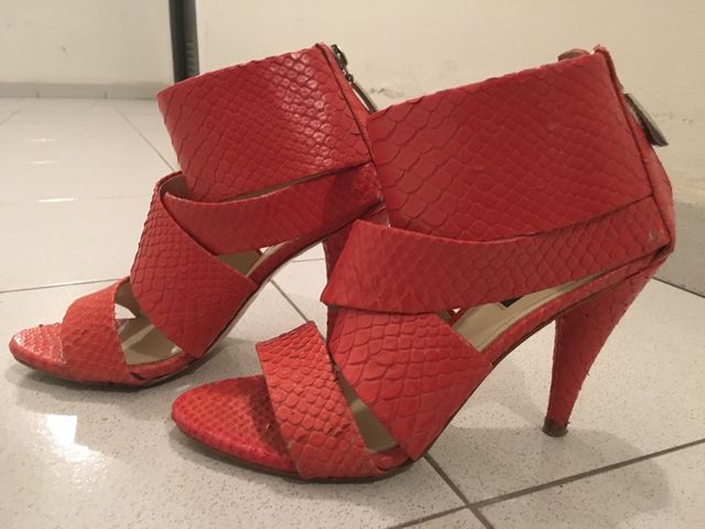 Zapatos piel serpiente