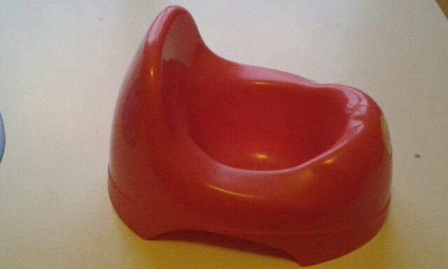 orinal rojo para niños