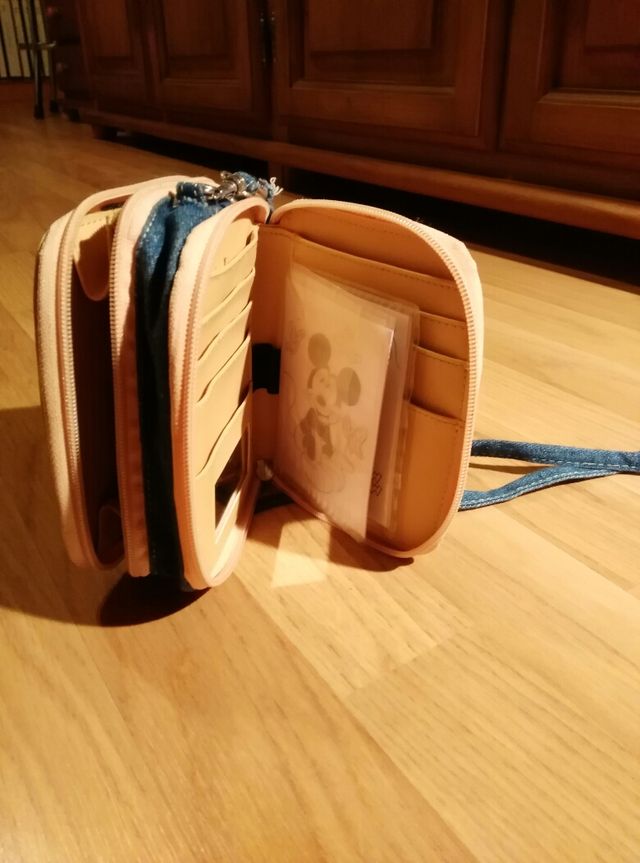 Bolsos niña y Señora