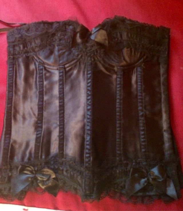 Conjunto corset raso negro