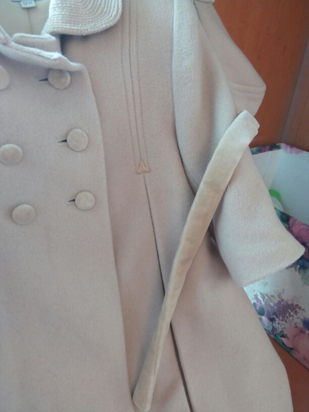 Abrigo de paño marca dulces 12 meses