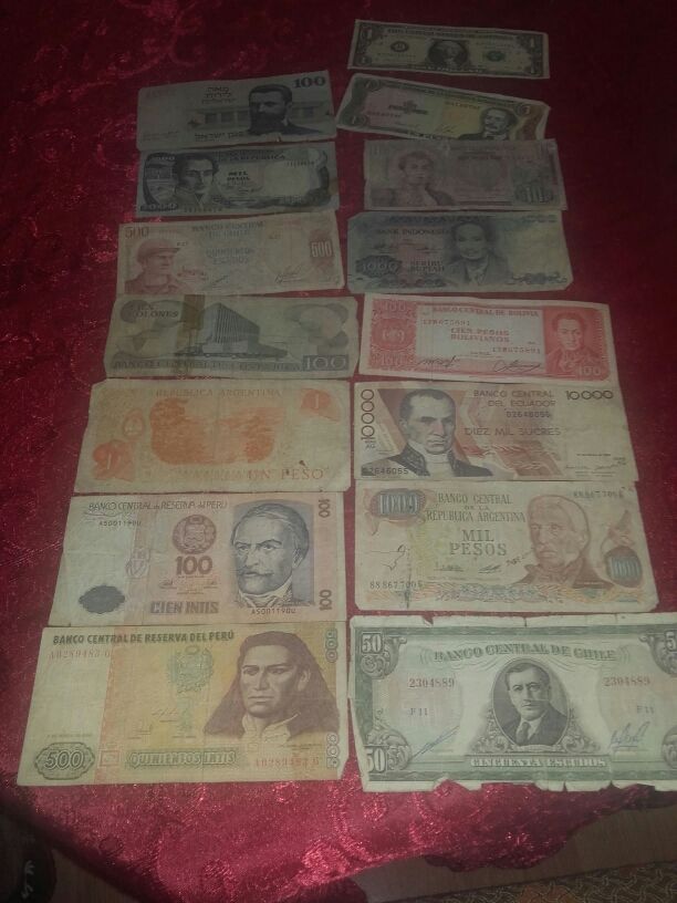 Billetes Antiguos y monedas