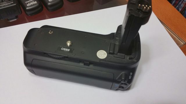 Grip.para canon EOS 60 D