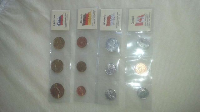 Monedad de diferentes sitios