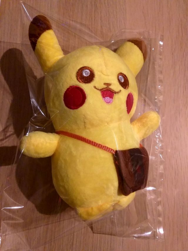 Peluche Pikachu nuevo