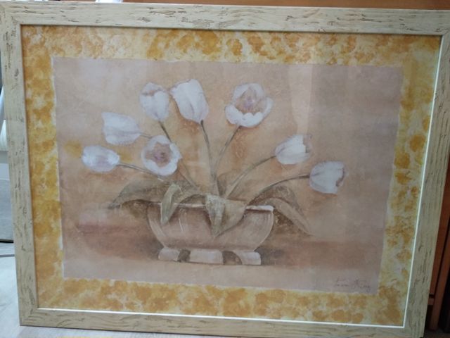 Conjunto de cuadros y marcos