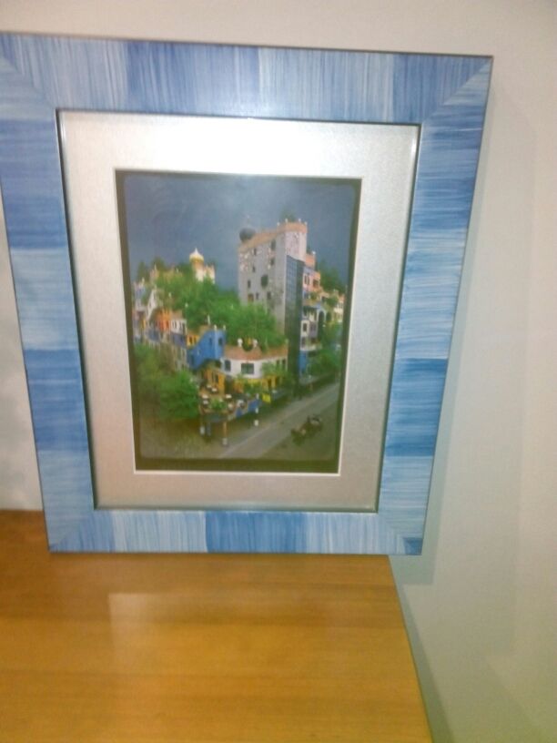 Conjunto de cuadros y marcos