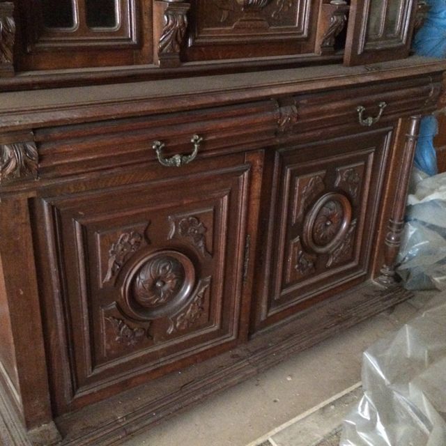 Mueble aparador antiguo de segunda mano por 760 € en Galapagar en WALLAPOP