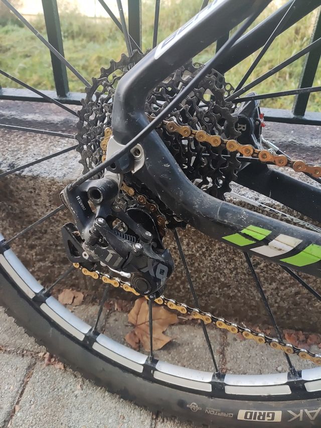 Berria bravo pro sl 29 M 54 10kg sid mavic slr