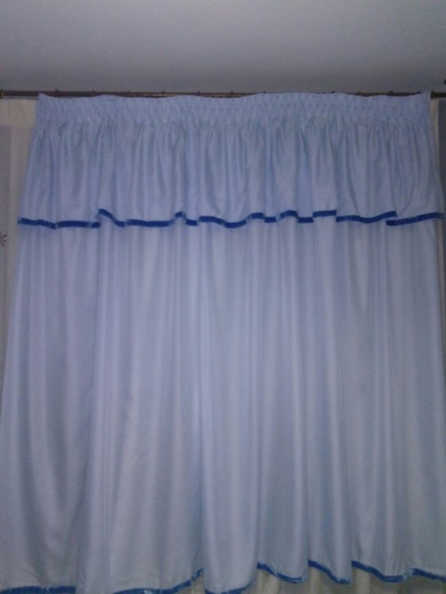 2 Cortinas para habitación juvenil