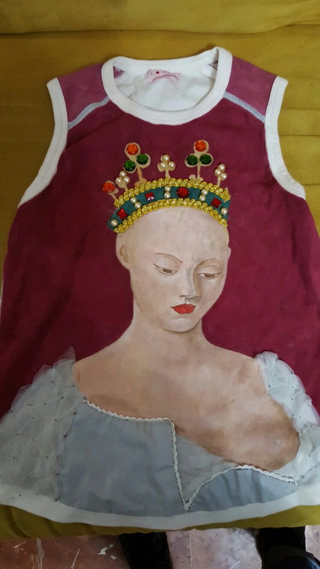 Camiseta pintada a mano