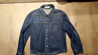 Cazadora vaquera hombre Levi\\'s Engineered Jeans de segunda mano por 32 EUR  en León en WALLAPOP