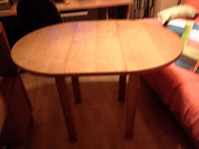 tavolo in legno massello