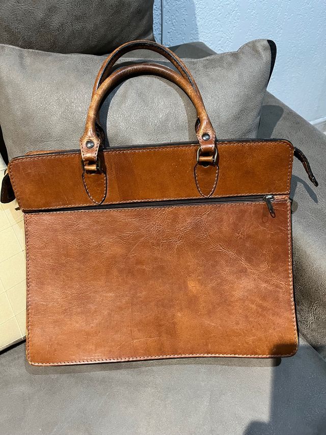 Cartera Piel. Rebajada!!