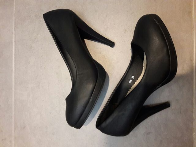 Zapatos negros salón talla39