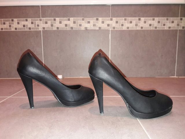 Zapatos negros salón talla39