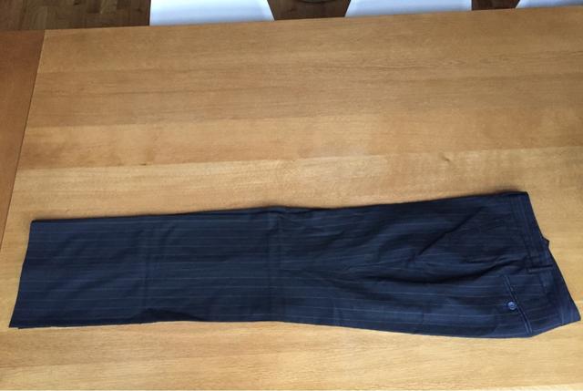 Pantalón vestir MASSIMO DUTTI Talla 40 Clásico