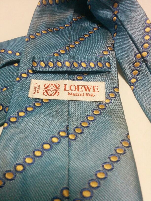 Corbata Loewe