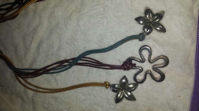 Collares artesano cuero nuevo