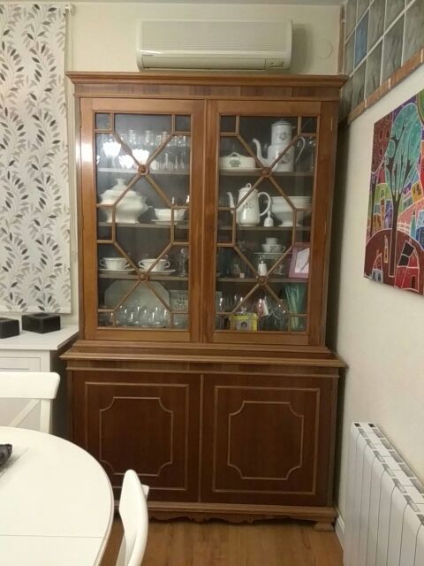 Vitrina comedor de segunda mano por 150 € en Cartagena en WALLAPOP Vitrina comedor de segunda mano por 150 € en Cartagena en WALLAPOP
