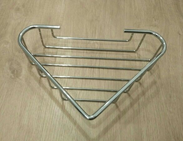 Estante esquinero más bandeja y portarrollos 