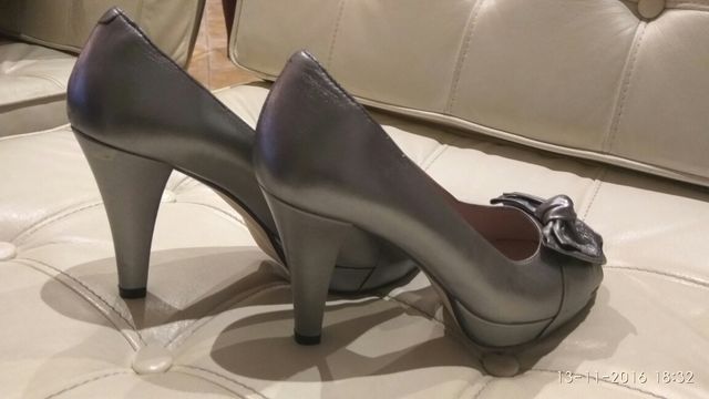 Zapatos elegantes talla 41