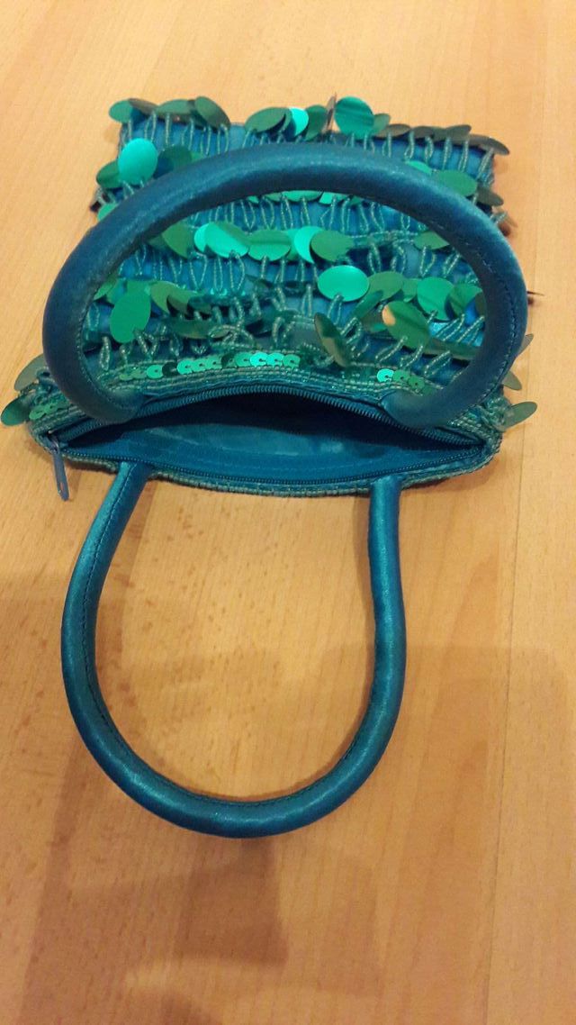 Bolso de fiesta turquesa