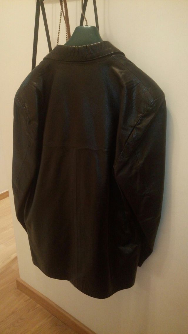 Chaqueta de hombre de  cuero nacional