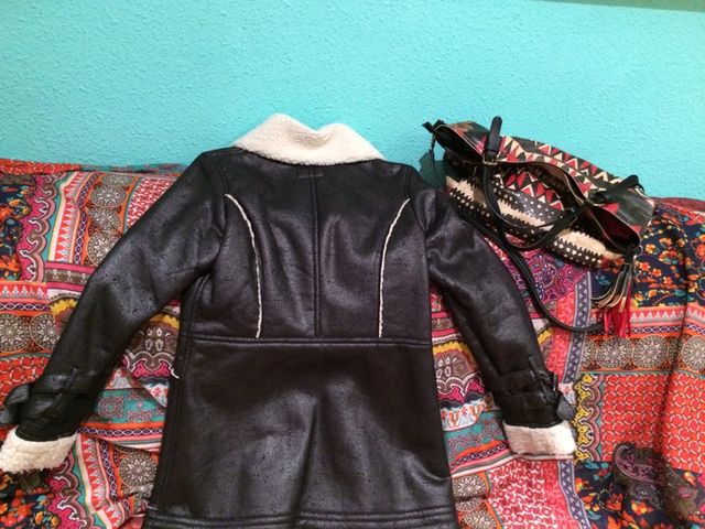 Chaqueta de piel vuelta.