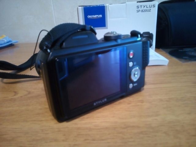 Camara de fotos olympus sp-820uz