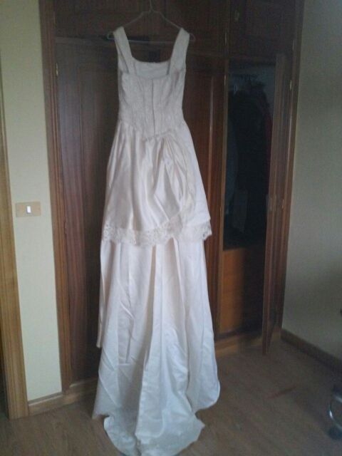 vestido de novia de segunda mano por 250 € en cuenca en wallapop
