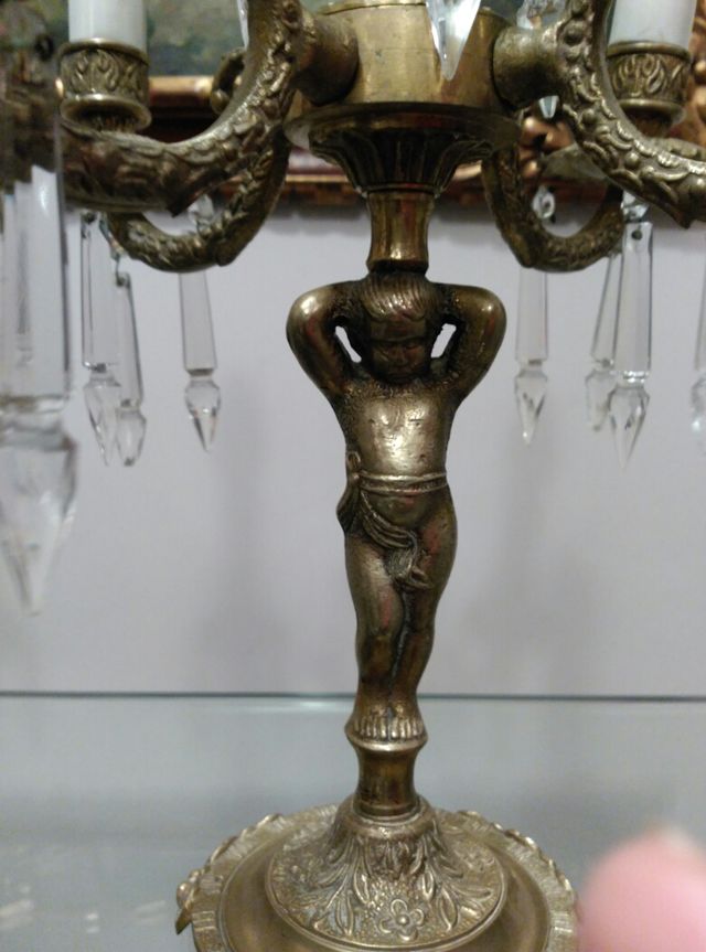 Antiguos candelabros bronce