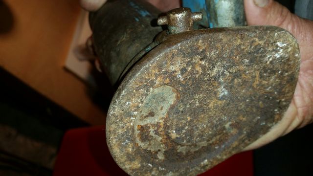 Gat hidràulic / Gato hidràulico (levanta 2000 Kg)