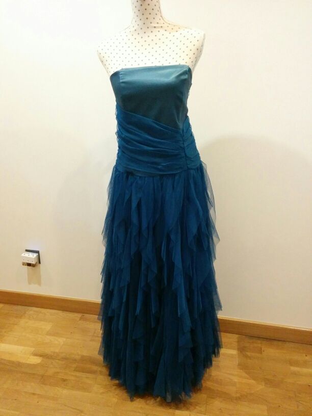 Vestido de fiesta/ ceremonia. A estrenar. T42