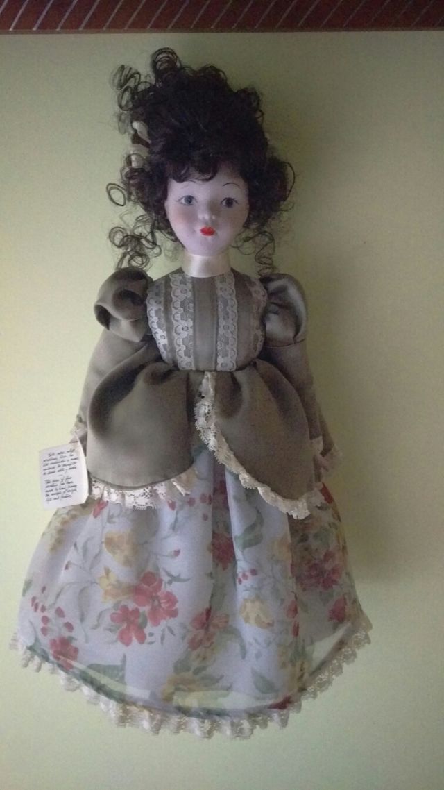 Muñeca porcelana fanas