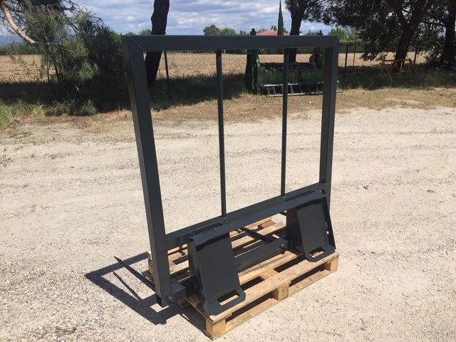 Portal paca para mini cargadora