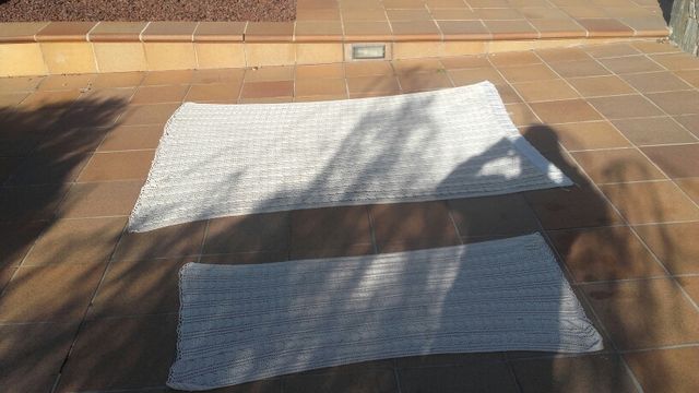 Tapiz de ganchillo 100€ grande 50 pequeño