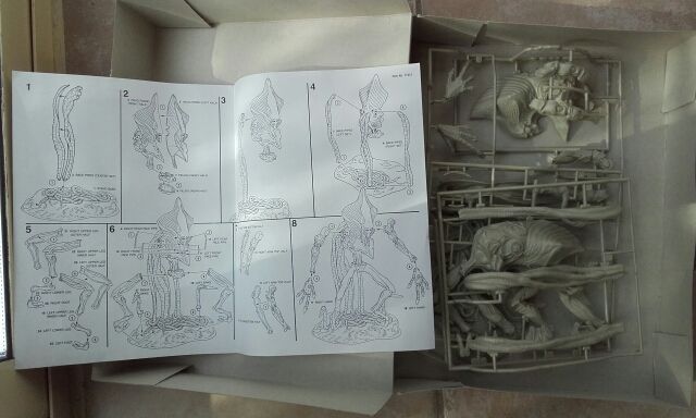 kit modelismo "Alien exoskeleton"