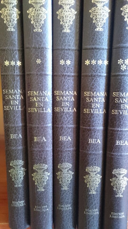 Colección la semana santa en Sevilla