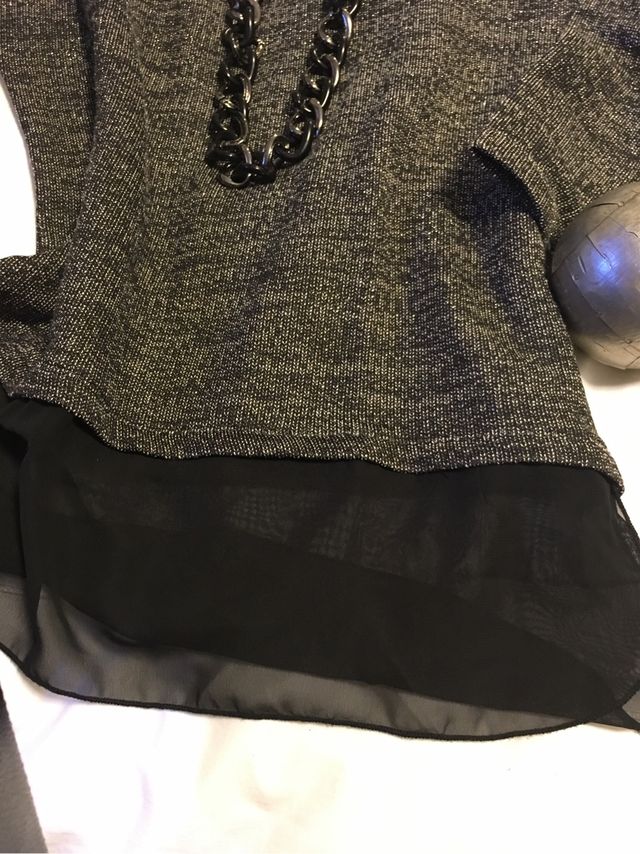 Sueter  Plata Y Negro