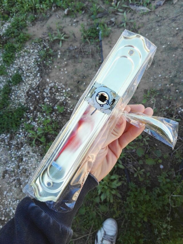 Manivelas para puerta