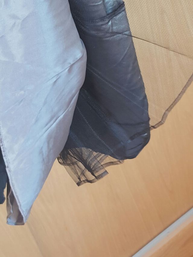 Vestido talla S y de regalo el chal a juego